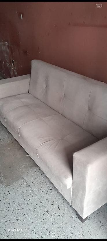 gencede divan: Divan, Açılmayan, Bazasız, Parça — 1
