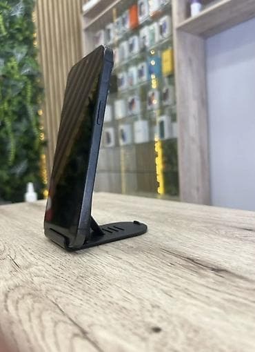 ipad pro 2024: IPhone 15 Pro Max, 256 GB, Black Titanium, Barmaq izi, Face ID — 2