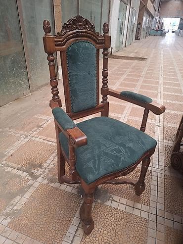 Qonaq otağı üçün, Yeni, Açılan, Oval masa, 8 stul — 8