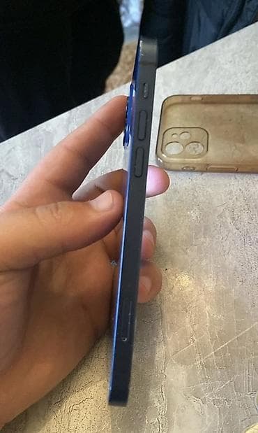 ayfon 2: IPhone 12, Mavi — 3