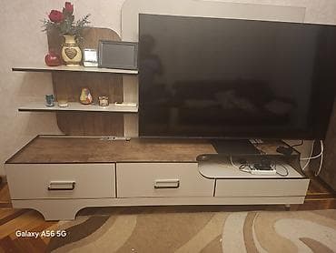 yun dest: Qonaq otağı üçün mebel dəsti – vitrin şkafı və TV tumbası - Üslub — 2