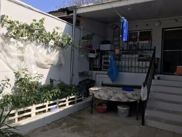 şəkidə həyət evləri: Satılır: həyət evi (təmirli, həyətli sahə) - Plan: girişdə eyvanlı — 7