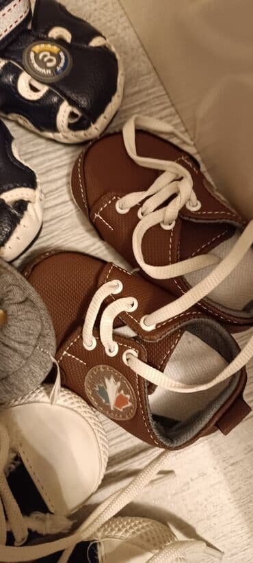 детская обувь первые шаги: Uşaq ayaqqabıları paketi - 4 cüt: 1) Qara-ağ dəri sandaletlər – — 3