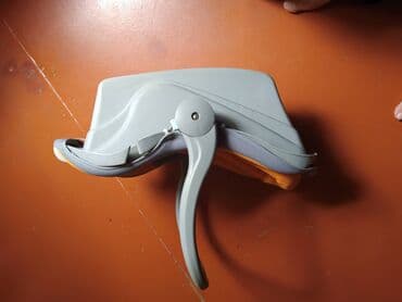 Maşın üçün uşaq oturacağı