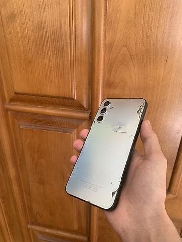 iphone 5 neverlock: Samsung Galaxy A24 4G, цвет - Серебристый, Две SIM карты — 3