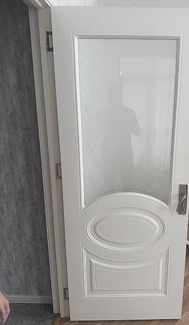 yataq ortuleri: Ağ rəngli interyer qapıları – klassik dizayn - Material: möhkəm MDF — 2