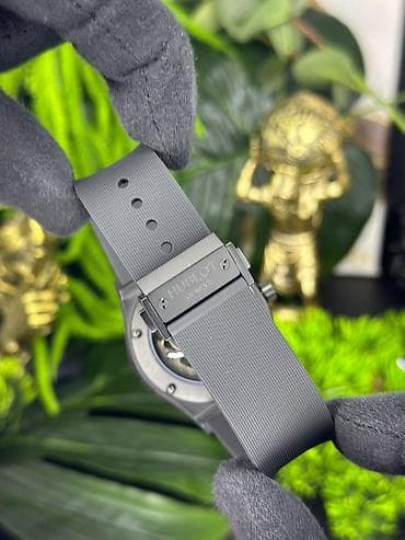 rus saati: Yeni, Qol saatı, Hublot, rəng - Qara — 8