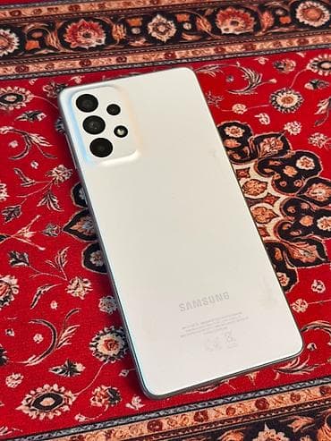 z fold 3: Samsung Galaxy A73 5G, 128 GB, rəng - Ağ, İki sim kartlı, Barmaq izi, Face ID — 4