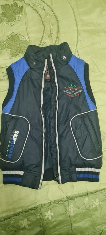 göy bodiklər: MASKVADAN alinib, tezedi geyilmeyib, razmer uygun gelmedi, 4_6yas — 1