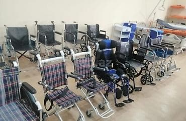 elil arabasl: Müxtəlif tibbi reabilitasiya vasitələri seçimi: - Manual əlil — 1