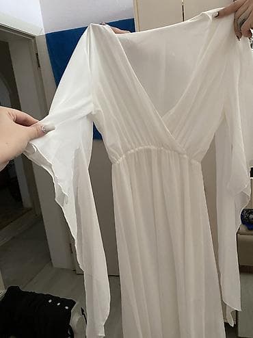 Paltolar: 44 razmere kimi 20azn — 3