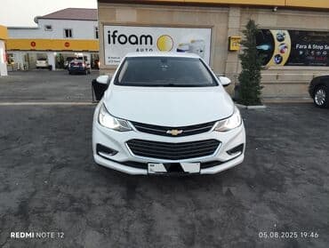 maşın guzgusu: Chevrolet Cruze: 1.4 л | 2017 г. Седан — 1
