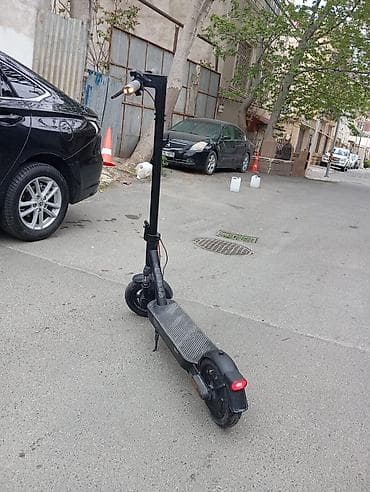 tvs ronin: Elektrik skuter – şəhər içi rahat və səssiz hərəkət üçün Qeyd:ekranda — 3