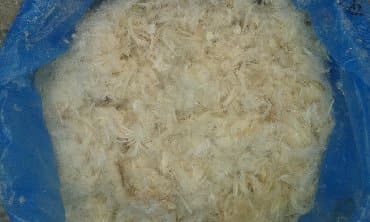 Balış üzləri: Balisliq toyuq tuku satilir. Yaxsi veziyyetdedir. Xirda yumsaqdir iri — 1