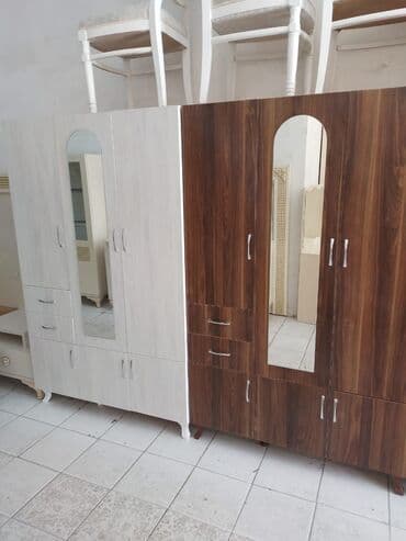 kupe şkaf: Yeni, Kupe, 3 qapılı Düz dolab, Dolab-asılqan, Azərbaycan — 12