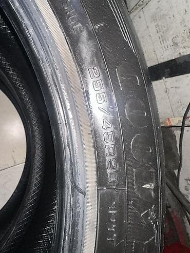 passat disk: - 255/45 R20 ) - 235/50 R20 (şəkildə yan divarda qeyd olunub) - — 2