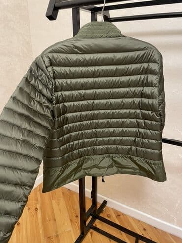 Cinslər: Puxovik kurtka, Moncler — 4