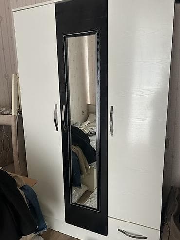 İşlənmiş, 3 qapılı, Ağ, Digər material, Açılan, Düz dolab