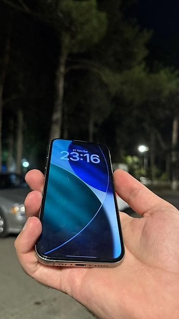 IPhone 15 Pro, 256 GB, Gümüşü, Face ID lalafo.az -da IPhone 15 Pro, 256 GB, Gümüşü, Face ID