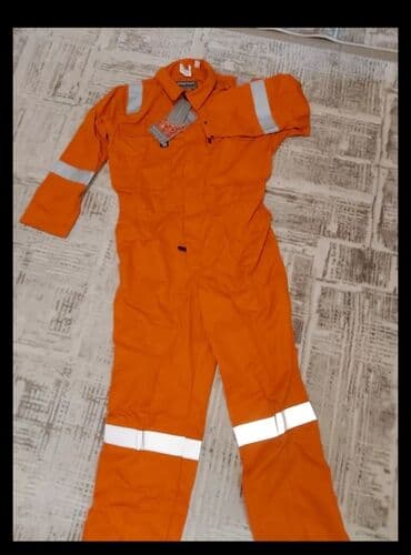 idman kişi şortları: Uniforma — 2