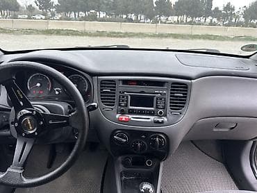 kia picanto 2012: Kia Rio hatchback - Kuzov: 5 qapılı hatchback, boz rəng - Mühərrik — 9