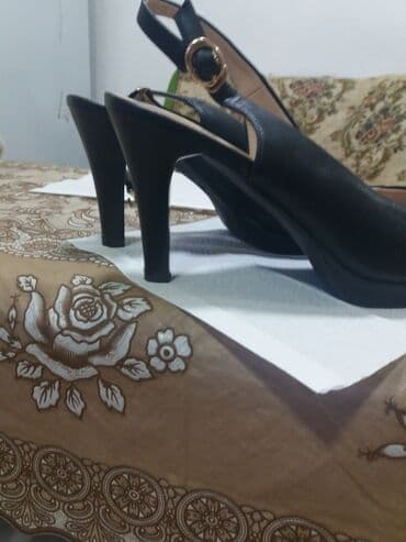 qara mokasinlər: Ölçü: 38, rəng - Qara, Yeni — 2