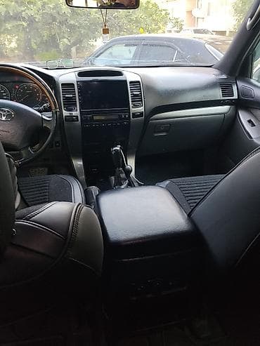 Salon: Toyota Land Cruiser Prado salonu - Geniş və rahat salon,7yerlik - — 1