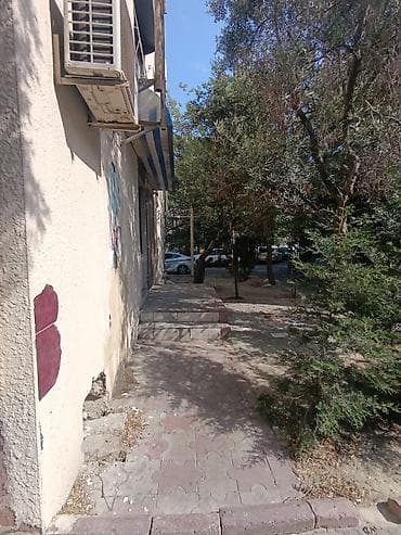 Obyekt – birbaşa yola baxan girişli məkan ikiqat qapı, istilik mərkəzi — 1