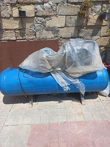 2.3 kompressor: Kamperossor 14 atmosfer yıgır 3 faza 3 porsen 300 litrlik balon — 1