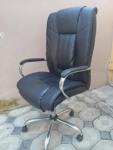 kreslo tek: Təkərli, Qolları tənzimlənmir, Süni dəri — 1