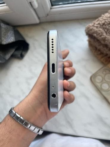 ev telfonu: Tecno Camon 12 Pro, rəng - Gümüşü, Qırıq — 4