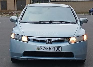 ford tranzit 2003: Honda Civic: 1.8 l | 2007 il Sedan — 5