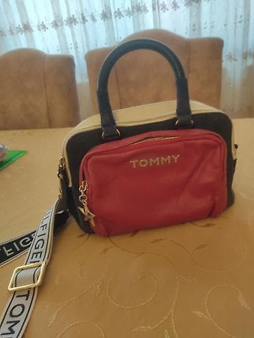 cuxol: Tommy Hilfiger brend tərzində çoxfunksiyalı qadın çantası. - Dizayn — 2