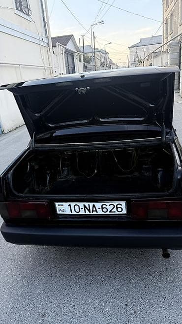 ucuz vito: Model: Sedan, 4 qapı Rəng: Qara (tam qara optika və tünd şüşələr) — 3