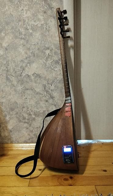 saz satılır: Sazad eliktron təzədir satılır 140 AZN sonu qiymət whatsapp aktivdir — 5