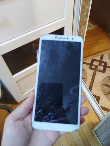 телефон fly champ: Zapçast kimi satiılır — 1