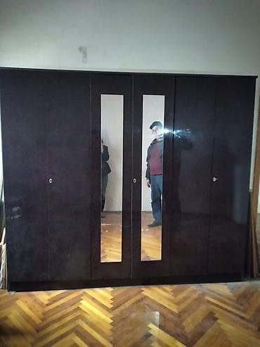 iki qapili dolablar: 6 qapı, Güzgülü, Qəhvəyi, Taxta, Açılan, Düz dolab — 2