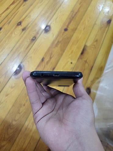32k5500 samsung: Samsung Galaxy A03, 64 GB, rəng - Qara, Barmaq izi — 6