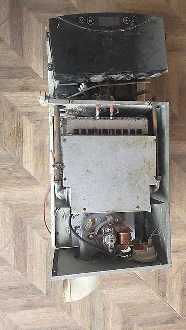 Kombi termet tək esenjoru deşilib dövriyə nasosu beyni turbosu