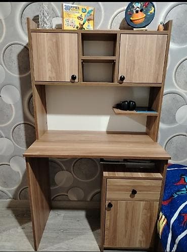 komputer masası: Düz masa, Polkalı, Siyirməli, Teksturalı laminat — 1