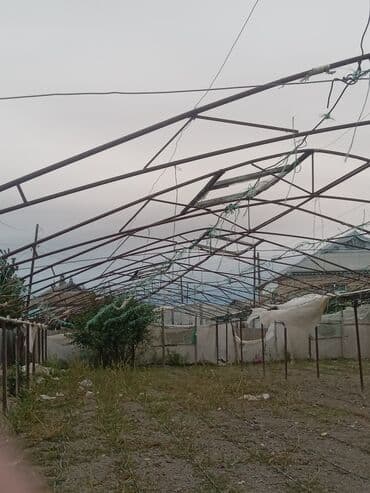 uzum tingi: İstixana karkası və metal konstruksiya 2eded 40 metr uzunluğunda - — 2