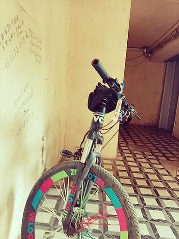 velosiped kameri: Velosiped – dağ/şosse hibrid tipli Endirimli velosiped Xüsusiyyətlər — 6