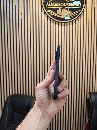 philips xenium 9@9d: IPhone 14, 128 GB, Midnight, Zəmanət, Simsiz şarj, Face ID — 4