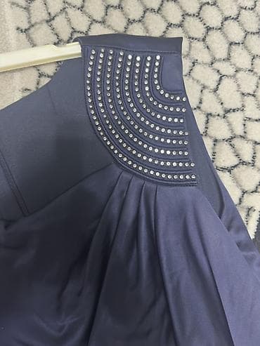 koja donlar: Delvina qadın paltarı - Rəng: tünd göy (navy) - Model: qolsuz, qapalı — 2