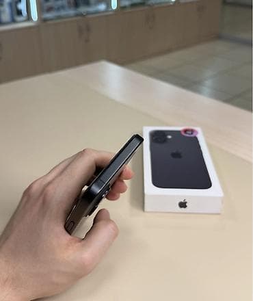 IPhone 16, 128 GB, Black Titanium, Zəmanət, Simsiz şarj, Face ID — 5