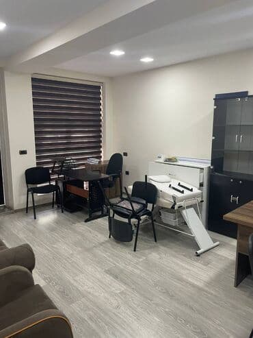 kiraye obyekt nerimanov: Nərimanov rayonu,Bakı Modern Təhsil mərkəzinin yanında,4 mərtəbə — 8