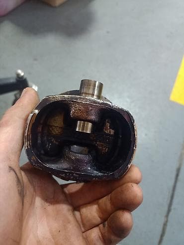 muhərrik başlığı: Məhsul: Daxili yanma mühərriki üçün porşen Təsvir: - Material: yüksək — 1