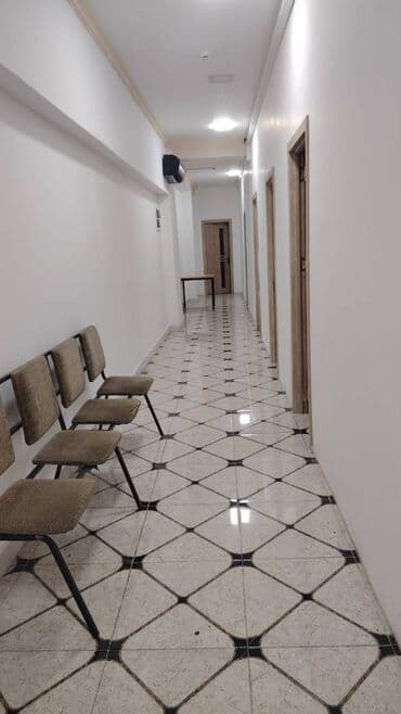 снять комнату в общежитии: OTAQLAR İCARƏYƏ VERİLİR: 💸Qiymət: Razilaşma yolu ilə • Mebel stol — 5