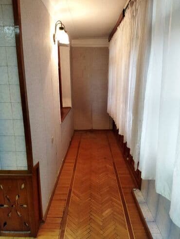 lənd kuruzer ucun led işıq lupası hardan tapmaq olar: Bakı, 4 otaqlı, Köhnə tikili, m. Əhmədli, 95 kv. m — 15