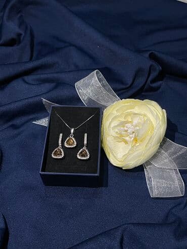 750 eyarli qizilin qiymeti: Dəstə daxildir: Sırğa, Sep, Kulon, Gümüş, 925 Əyar — 4